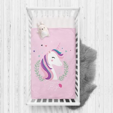Pembe Zeminli Magic Unicorn Tasarımlı Çocuk Odası Yatak Örtüsü