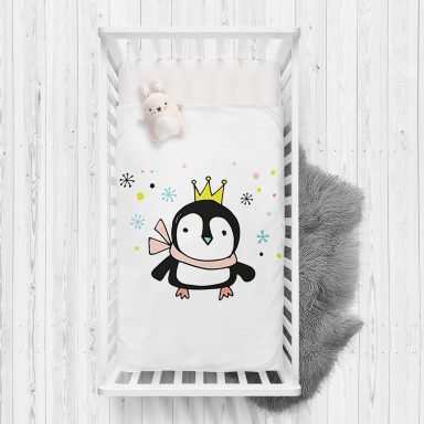 Uçan Sevimli Penguen Tasarımlı Bebek Odası Yatak Örtüsü