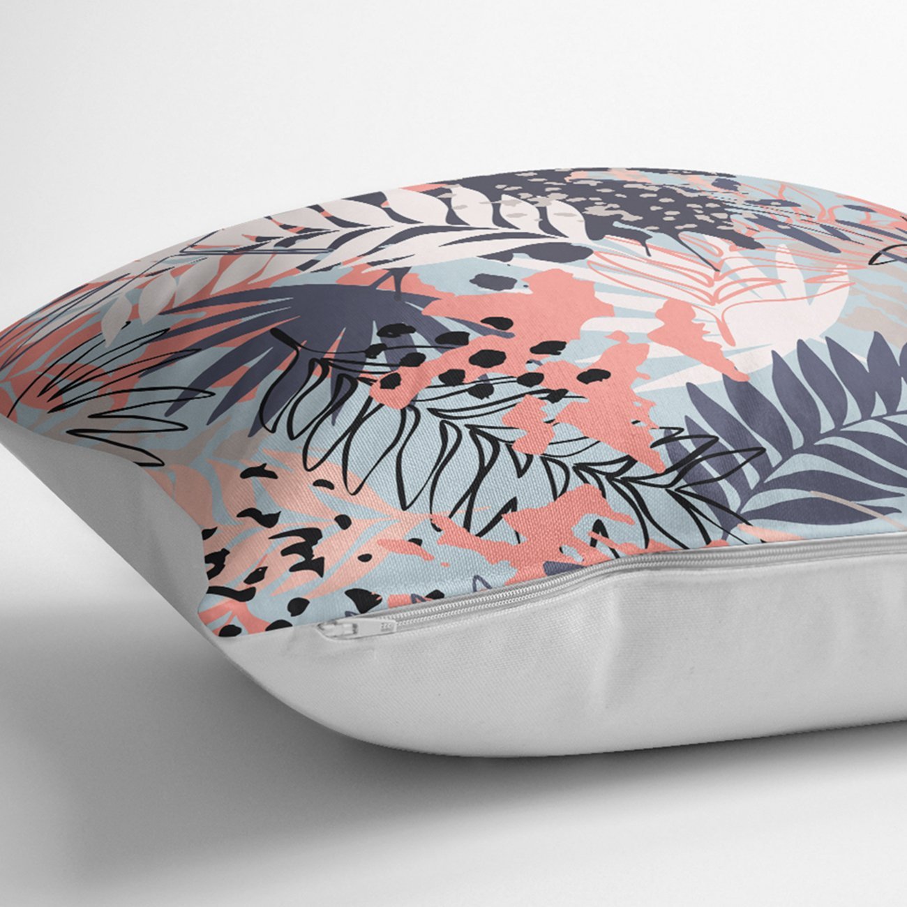 Rh-K5257-Gri-Zemin-Üzerimde-Pembe-Ve-Lacivert-Baskılı-Yaprak-Motifli-Kırlent-Kılıfı-2