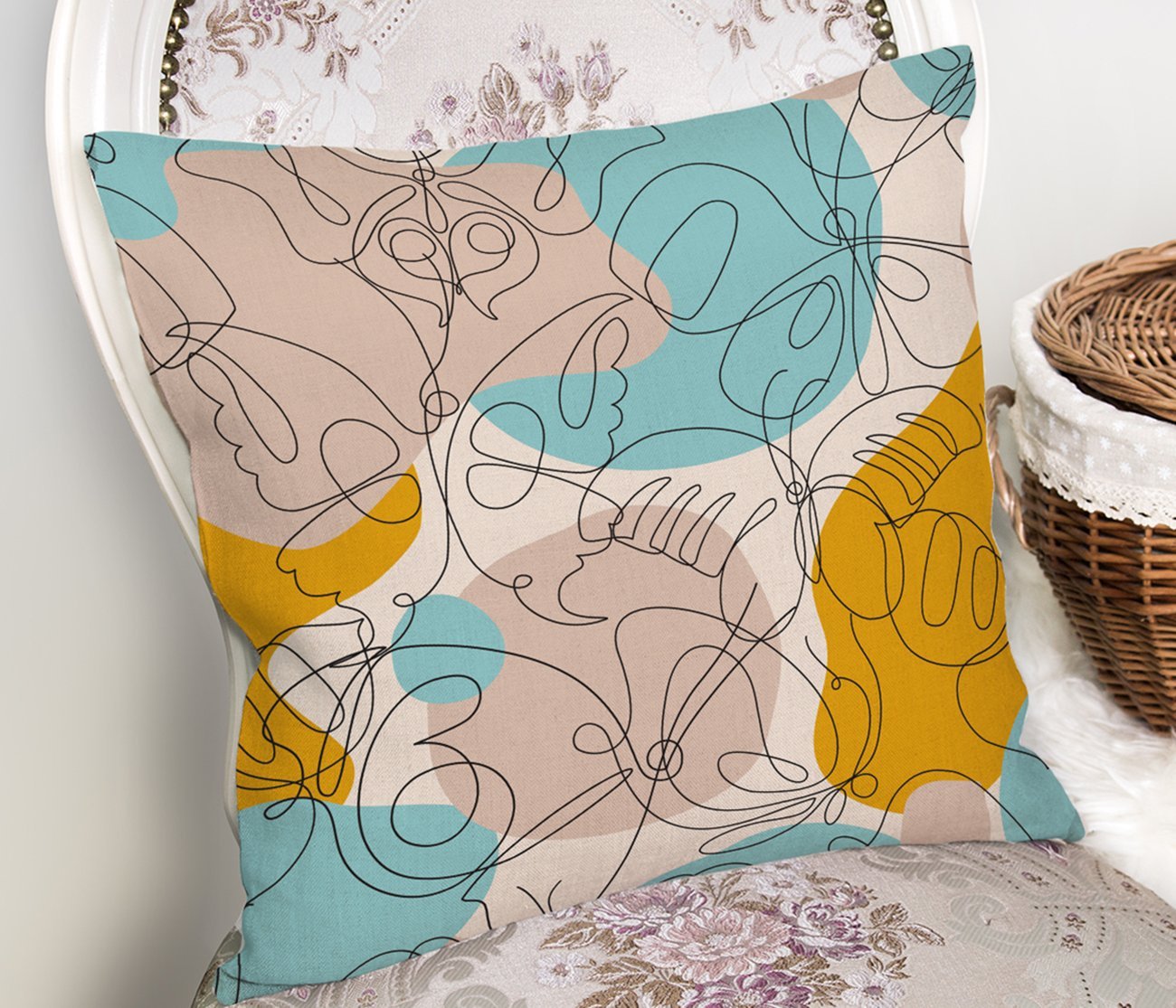 Rh-K5375versiyon-Renkli-Puantiye-Üzerinde-Kelebek-Tasarımlı-Kırlent-Kılıfı-1