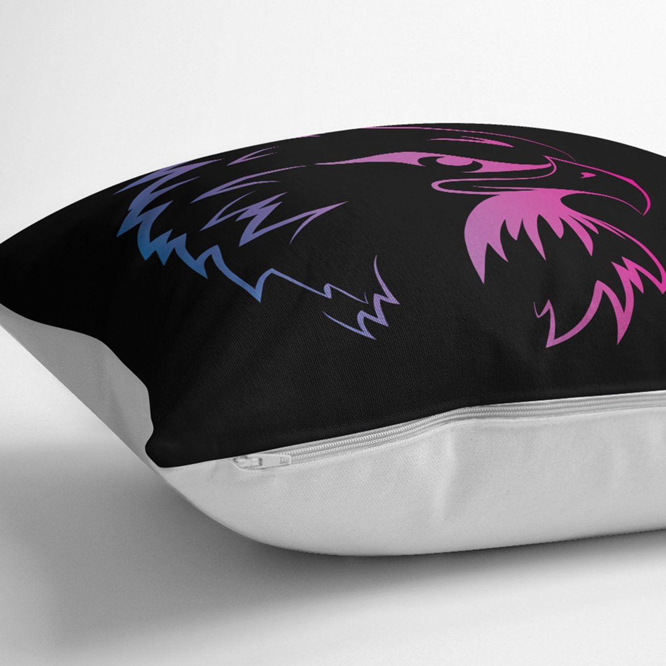 Rh-K5442-Siyah-Zeminde-Neon-Kartal-Motifli-Kırlent-Kılıfı-2