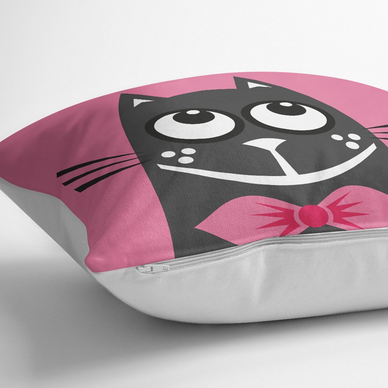 Rh-K5637-Çizgi-Film-Karakterli-Pembe-Zeminde-Kedi-Modern-Kırlent-Kılıfı-2