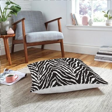 Realhomes Zebra Desenlii Özel Tasarım Dijital Baskılı Modern Yer Minderi