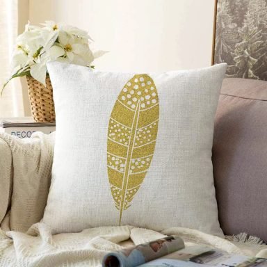Beyaz Zeminde Gold Kuş Tüyü Desenli Dijital Baskılı Modern Raşel Yastık Kırlent Kılıfı