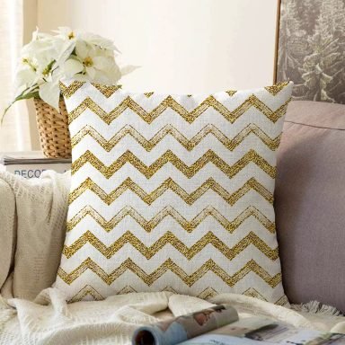 Beyaz Zeminde Gold Zigzag Desenli Dijital Baskılı Modern Raşel Yastık Kırlent Kılıfı