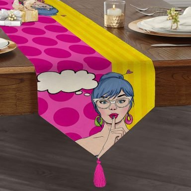 Realhomes Pop Art Dijital Baskılı Dekoratif Özel Tasarım Püsküllü Şönil Üçgen Runner