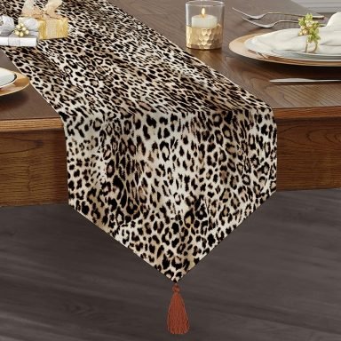 Realhomes Leopar Motifli Dijital Baskılı Püsküllü Şönil Üçgen Runner