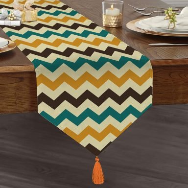 Modern Zigzag Desen Dijital Baskılı Dekoratif Püsküllü Şönil Üçgen Runner