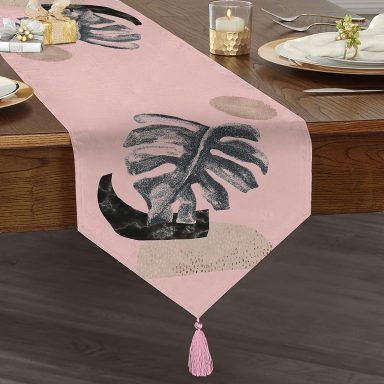 Pembe Zeminde Tropik Yaprak Desen Baskılı Özel Tasarım Püsküllü Şönil Üçgen Runner
