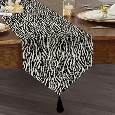 Zebra Desenli Özel Tasarım Dekoratif Püsküllü Şönil Üçgen Runner
