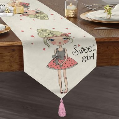 Fashion Girl Dijital Baskılı Modern Püsküllü Şönil Üçgen Runner