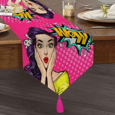 Pop Art Resimli Dijital Baskılı Dekoratif Püsküllü Şönil Üçgen Runner