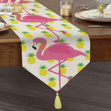 Ananas ve Flamingo Motifli Püsküllü Şönil Üçgen Runner