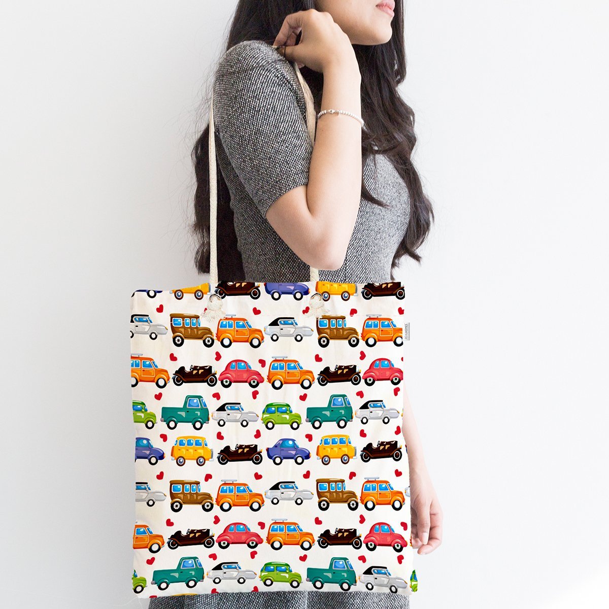 CantaBebek-880-Modern-Araba-Desenli-Dijital-Baskili-Kumas-Canta-1