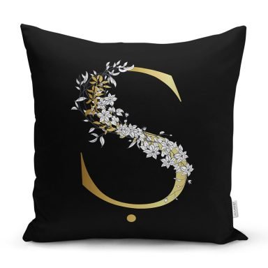 Siyah Zemin Beyaz Gül Motifli Gold Ş Harfi Özel Tasarım Dijital Baskılı Yastık Kırlent Kılıfı