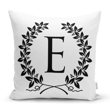 Siyah Beyaz Çelenkli E Harfi Özel Tasarım Dijital Baskılı Yastık Kırlent Kılıfı
