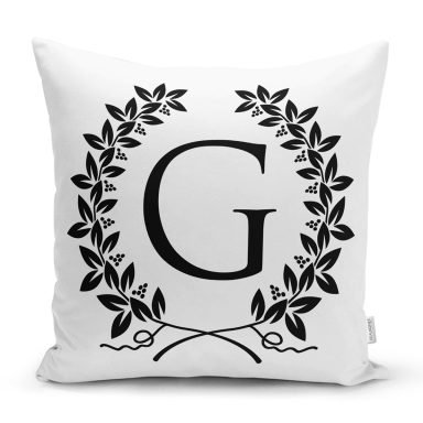 Siyah Beyaz Çelenkli G Harfi Özel Tasarım Dijital Baskılı Yastık Kırlent Kılıfı