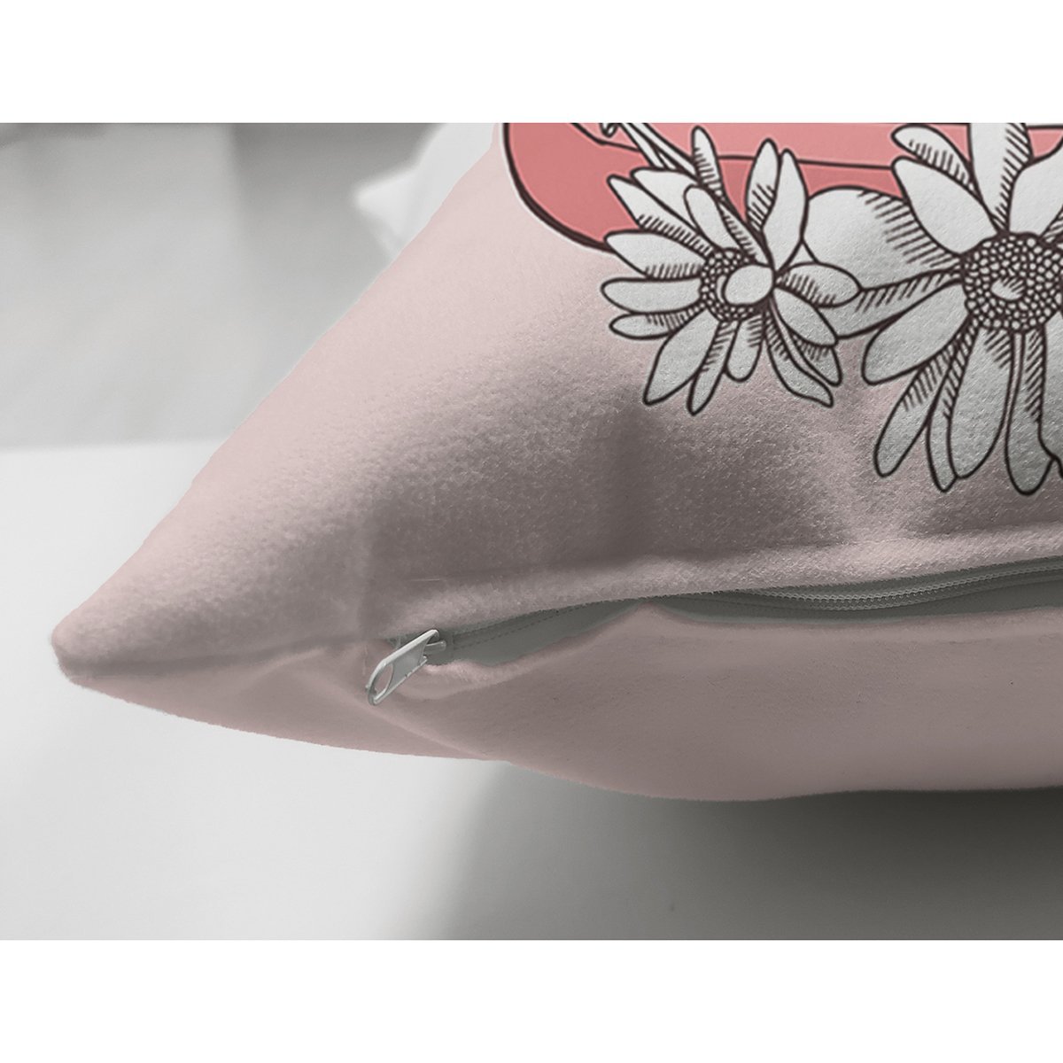 Suet-K10141-Antika-Daktilo-Motifli-Dijital-Baskili-Dekoratif-Suet-Yastik-Kirlent-Kilifi-2