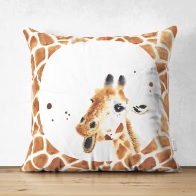 Beyaz Zemin Zürafa Desenli Dijital Baskılı Modern Süet Yastık Kırlent Kılıfı
