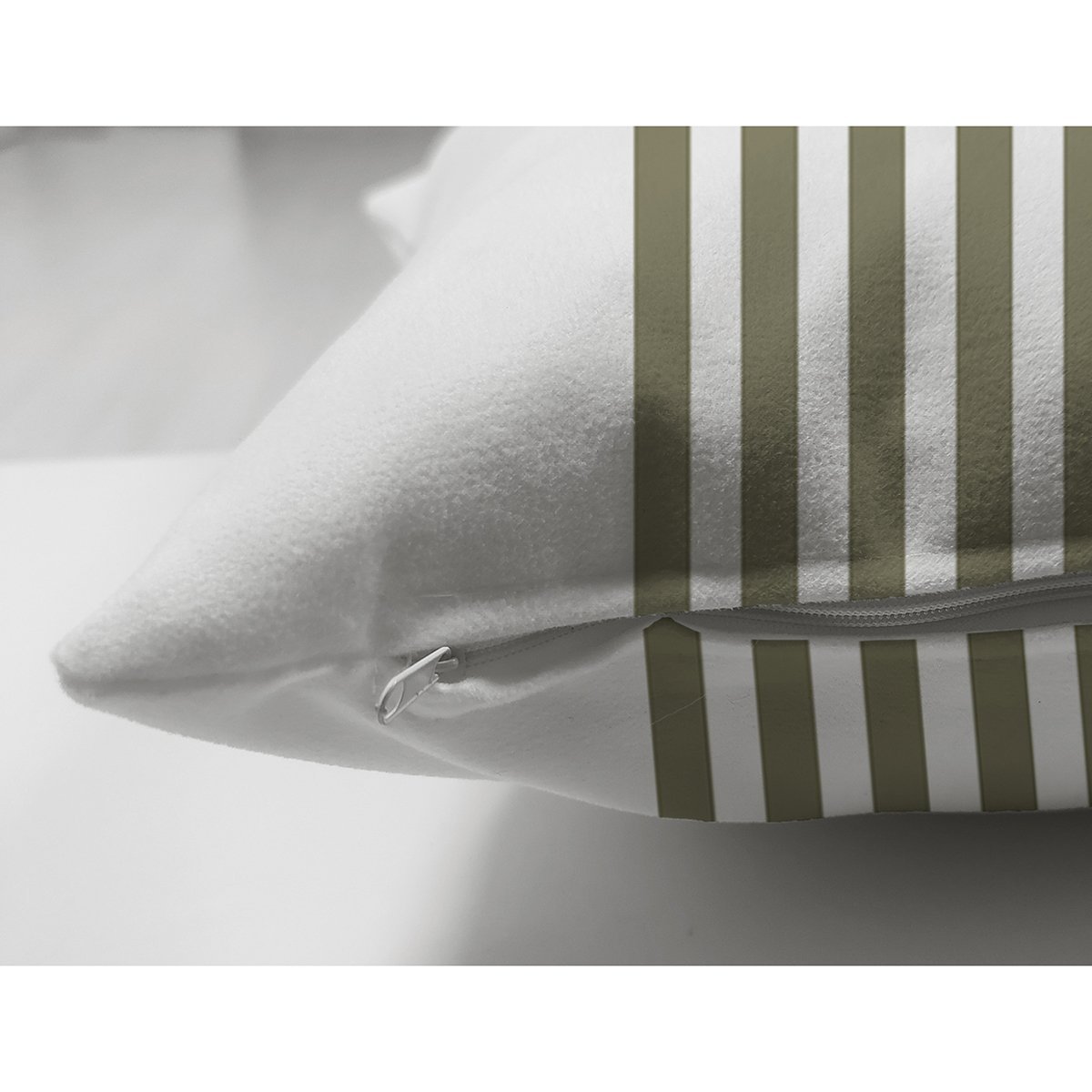 Suet-K10291-Retro-Ozel-Tasarim-Dijital-Baskili-Modern-Suet-Yastik-Kirlent-Kilifi-2