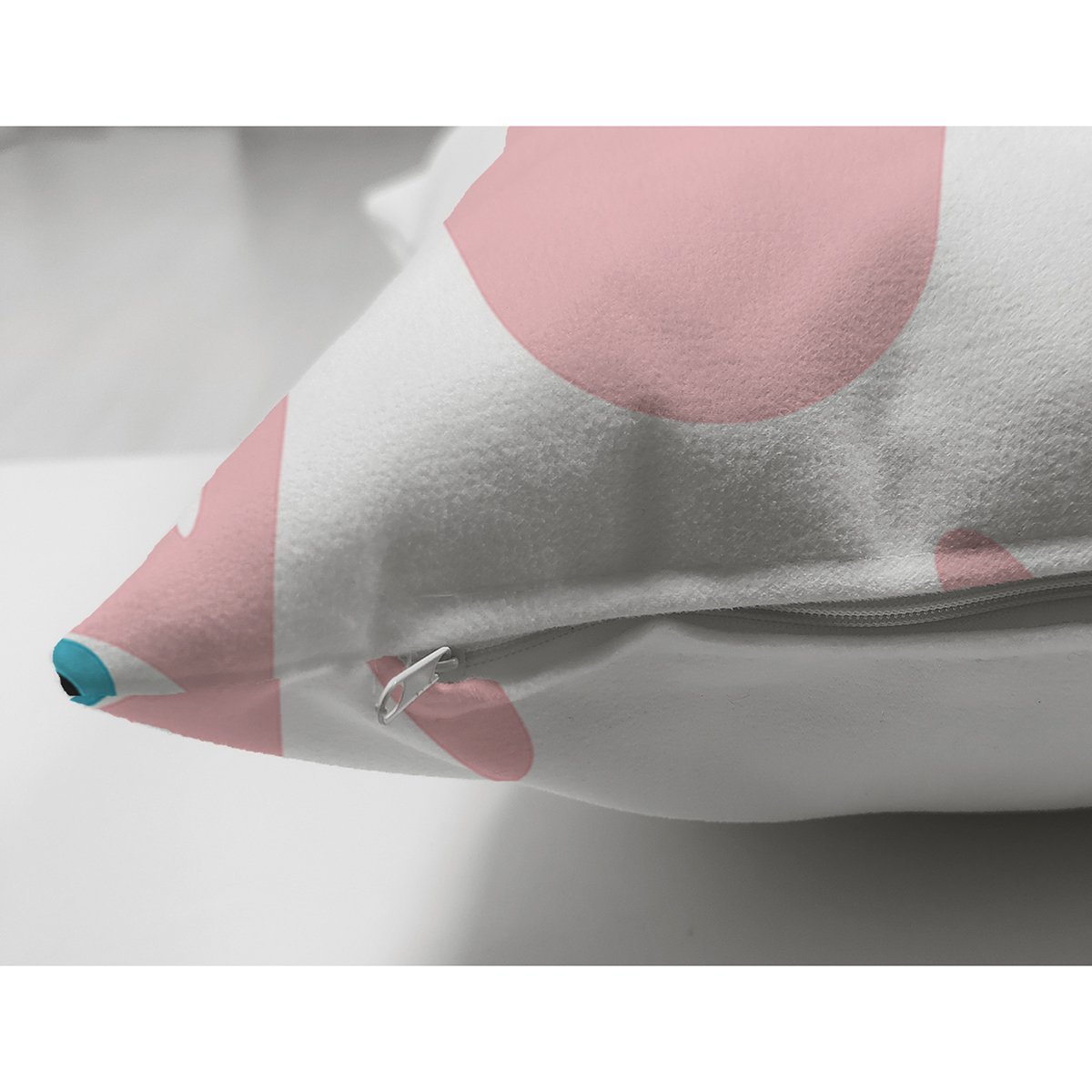 Suet-K10367-Mistik-El-Icinde-Goz-Motifli-Dijital-Baskili-Modern-Suet-Yastik-Kirlent-Kilifi-2