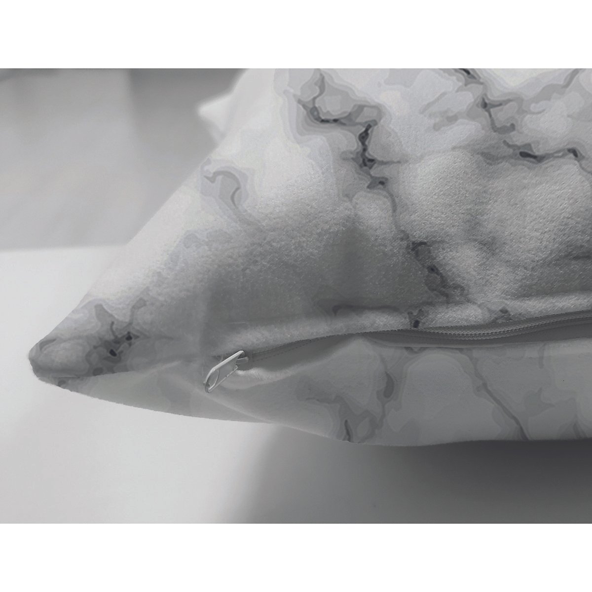 Suet-K9286-Hello-Beautiful-Pembe-Mermer-Dijital-Baskili-Dekoratif-Suet-Yastik-Kirlent-Kilifi-2