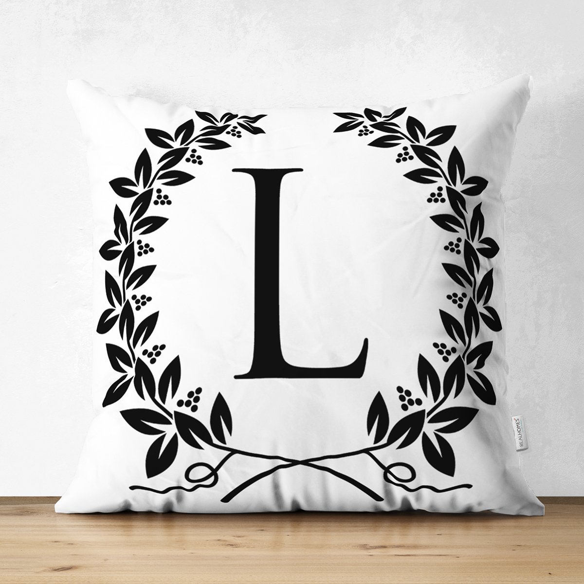 Suet-K9732-Siyah-Beyaz-Celenkli-L-Harfi-Ozel-Tasarim-Modern-Suet-Yastik-Kirlent-Kilifi