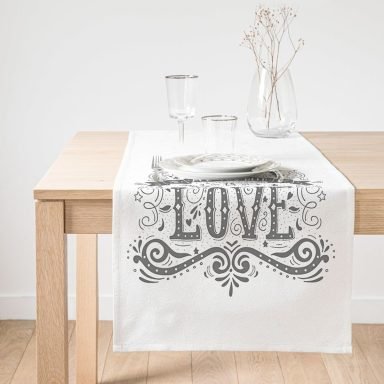 Realhomes Love Yazılı Dijital Baskı Dekoratif Süet Runner