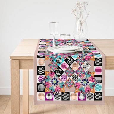 Realhomes Renkli Kare Motifli Dijital Baskılı Özel Tasarım Süet Runner