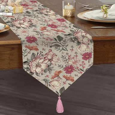 Papatya & Gül Tasarımlı Dijital Baskılı Modern Püsküllü Şönil Üçgen Runner