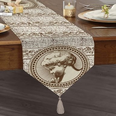 Karakalem Çiçek & Yazı & Portre Desenli Dijital Baskılı Modern Püsküllü Şönil Üçgen Runner