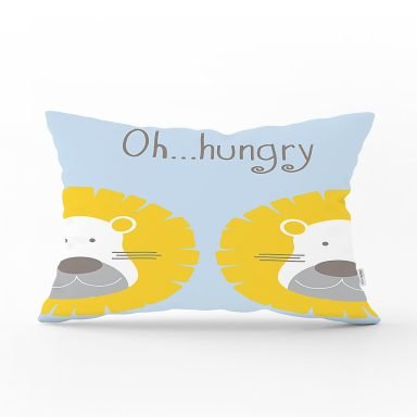 Mavi Zeminde Hungry Aslan Motifli Dijital Baskılı Bebek Odası Dikdörtgen Yastık Kılıfı