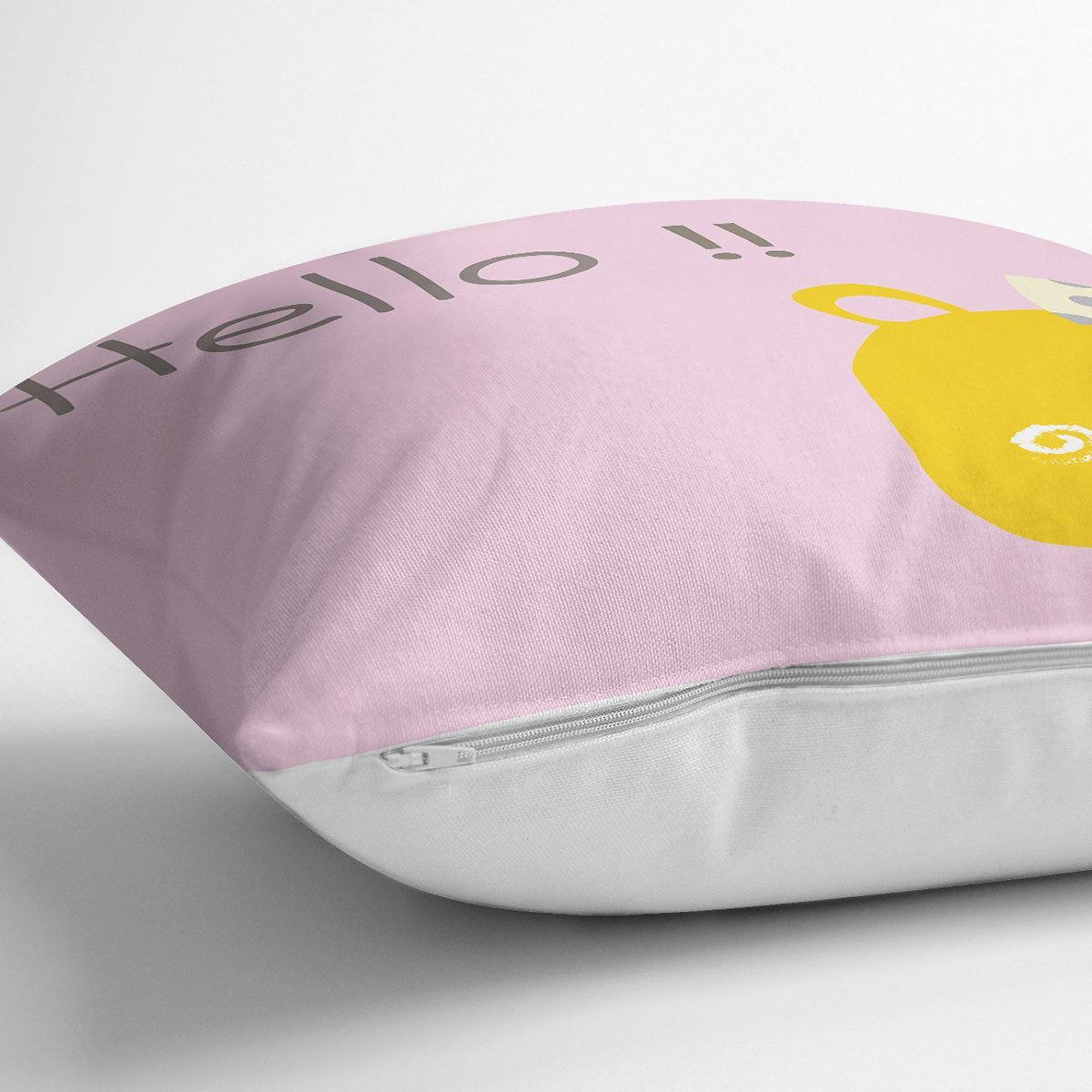 Rh-K4372p-Pembe-Zeminde-Sari-Ayicik-Hello-Motifli-Cocuk-Odasi-Yastik-Kirlent-Kilifi-2