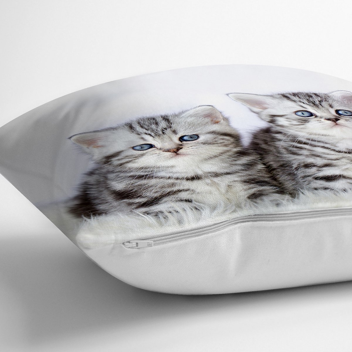 Rh-K5679-Yavru-Kedi-Desenli-Modern-Yastik-Kirlent-Kilifi-2