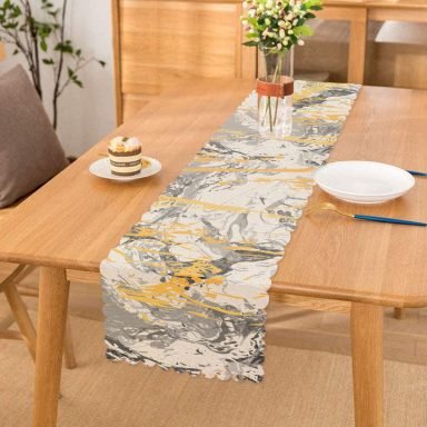 Gri Zemin Üzerinde Gold Detaylı Soft Çizim Desenli Dijital Baskılı Modern Runner