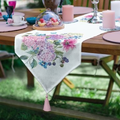 Özel Tasarım Dijital Baskılı Modern Püsküllü Şönil Üçgen Runner