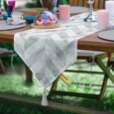 Realhomes Geometrik Desenli Mermer Zeminli Modern Özel Tasarım Püsküllü Şönil Üçgen Runner