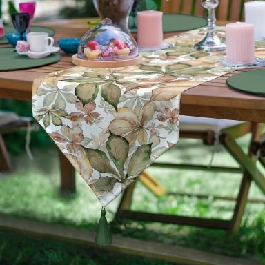 Realhomes Beyaz Zemin Üzerinde Sonbahar Yaprak Desenli Dijital Baskılı Özel Tasarım Püsküllü Şönil Üçgen Runner