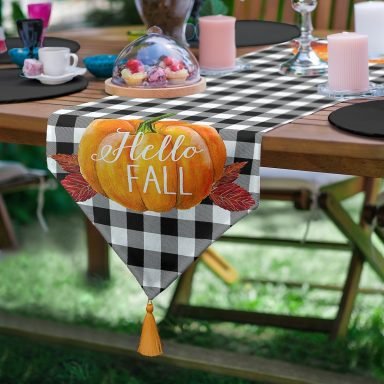 RealHomes Balkabağı Hello Fall Yazılı Özel Tasarım Dekoratif Püsküllü Şönil Üçgen Runner