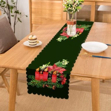 Yeşil Zemin Çam Yapraklı Mum Tasarımlı Dijital Baskılı Modern Runner