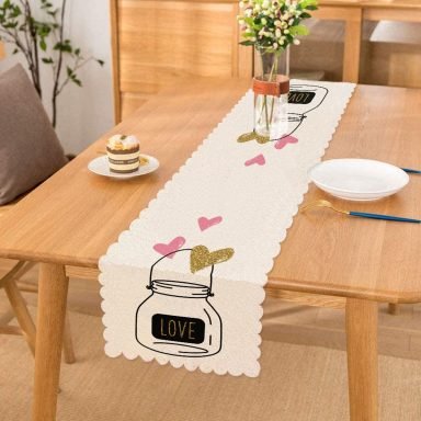 Love Kalp Desenli Dijital Baskılı Dekoratif Runner