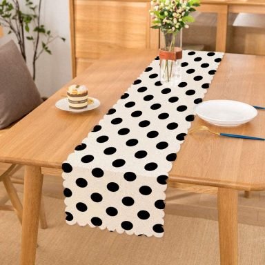 Siyah Puantiyeli Dijital Baskılı Modern Runner