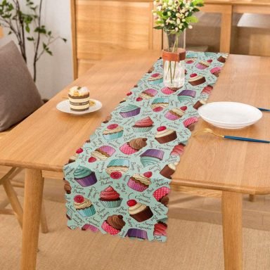 Renkli Cupcake Desenli Dijital Baskılı Runner