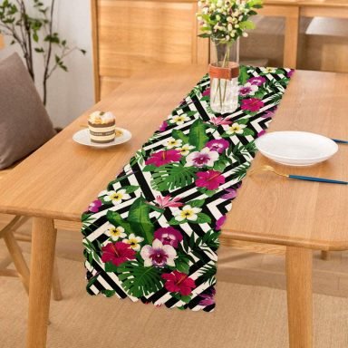 Kara Zigzag Desenli Ogea Motifli Dekoratif Runner