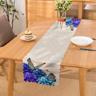 Kelebek Dünyası Dijital Baskılı Dekoratif Özel Tasarım Runner