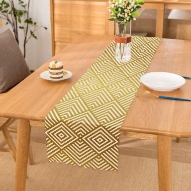 Geometrik Altın Kabartma Desenli Özel Tasarım Runner
