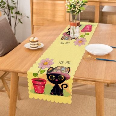 Sevimli Kediler Dijital Baskılı Dekoratif Runner
