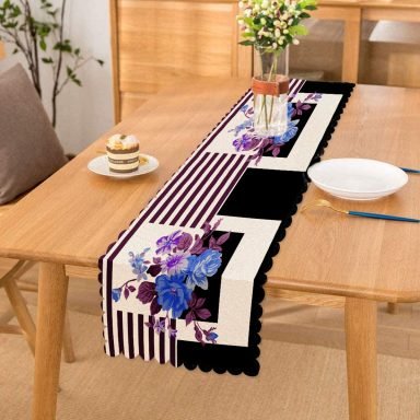 Mor Çizgi ve Siyahın Uyumu Tasarımlı Runner