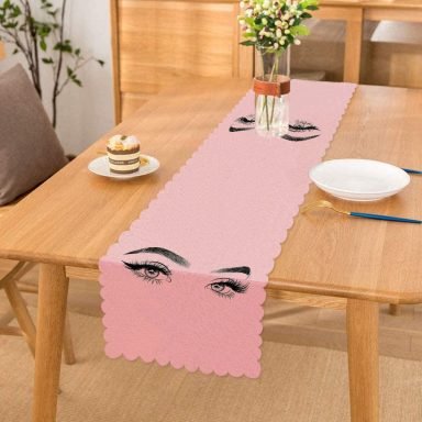 Pembe Zeminde Kirpik Motifli Özel Tasarım Runner