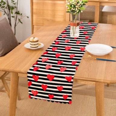 Sevgililer Günü Temalı Özel Tasarım Dijital Baskılı Modern Oryantal Kesimli Runner